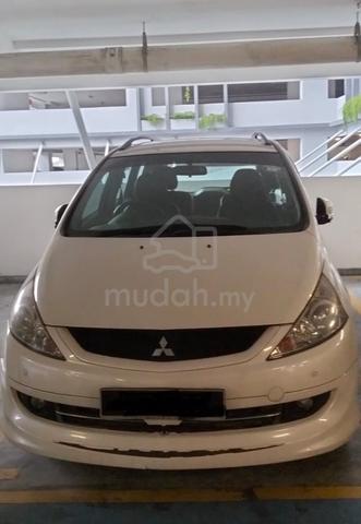 2011 Mitsubishi GRANDIS 2.4 MIVEC ENHANCED (A) - 3