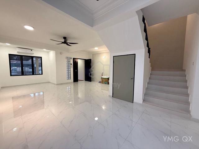 Double Storey @ Bukit Raja Mutiara 4-Bedrooms Fully Renovated Klang. 1