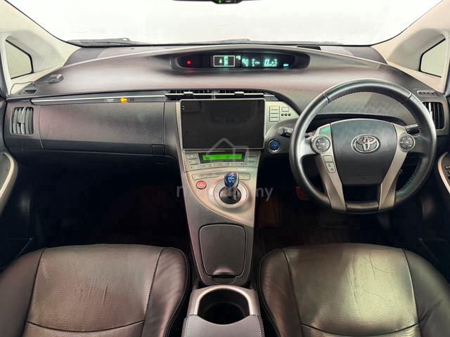 ORI2012 Toyota PRIUS 1.8 LUXURY ENHANCED ONE OWNER - 5