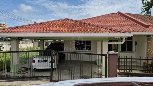 Samarahan Desa Ilmu Mixed Zone Semi D Single Storey End Lot 1