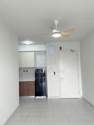 Residensi Max 1