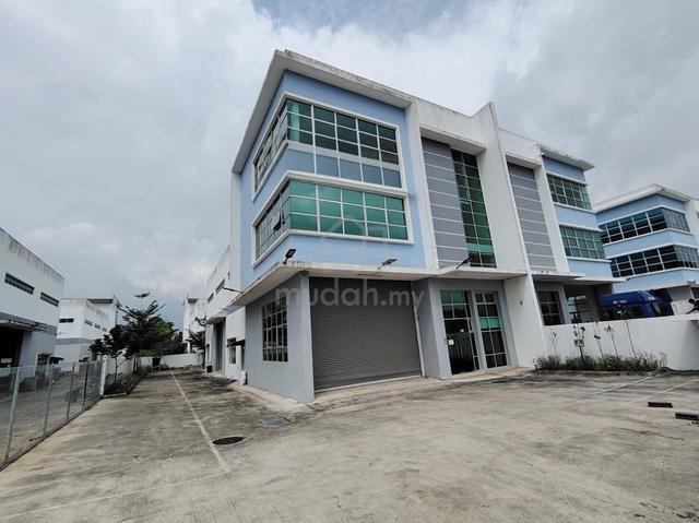 Taman Pasir Putih 3 Storey Semi Detached Factory Pasir Gudang Johor 1