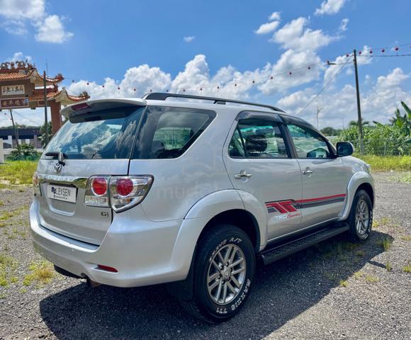 2014 Toyota FORTUNER 2.5 G TRD SPORTIVO (A) C/KING - 2