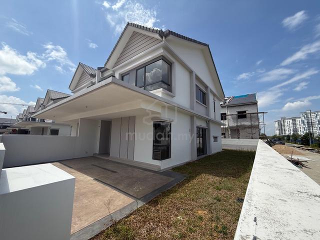 Can Full Extend END LOT 2 Storey Semi D Sejati Lakeside 2 Cyberjaya 1