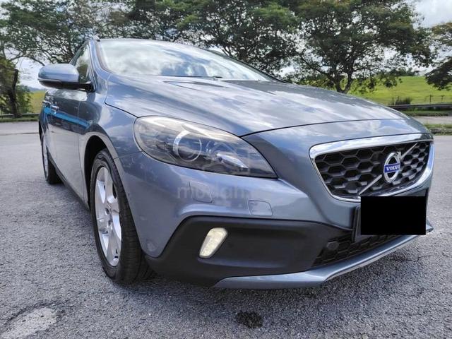 Volvo V40 T5 CROSS COUNTRY(A)116633KM F/S FEREDAL - 1
