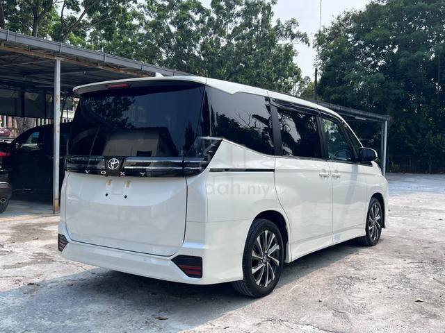 (3 POWER DOOR) Toyota VOXY 2.0 S-Z (7 SEATER) 2022 - 3