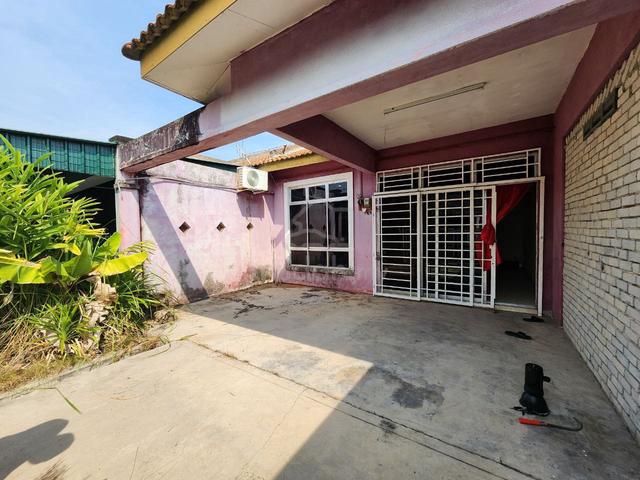 Teres Setingkat Taman Krubong Indah For Sale 1