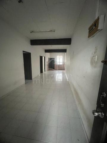 NOT LOW COST !! BEST PRICE 1 STOREY Krubong Jaya Pulau Melaka 1