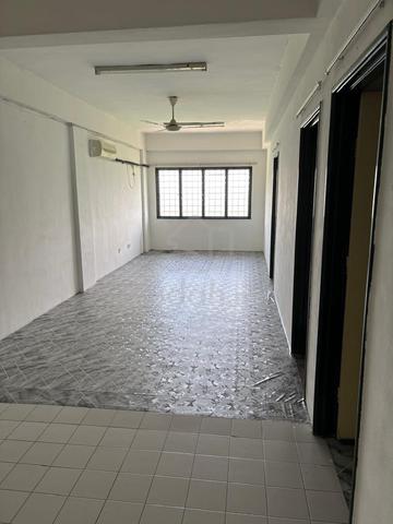 Flat Taman Bukit Segar 1