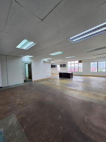 R M 3 5 0 0 Shoplot Corner SS7 Kelana Jaya 3ribu sqft 1