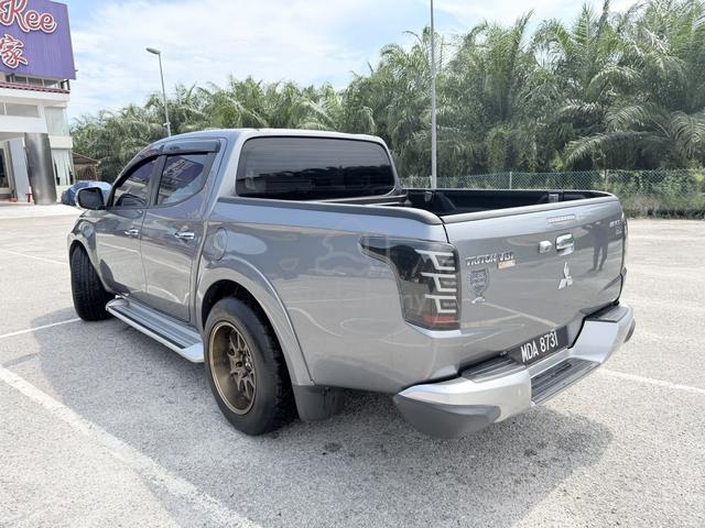 2017 Mitsubishi TRITON 2.4 VGT A/T (A) - 2