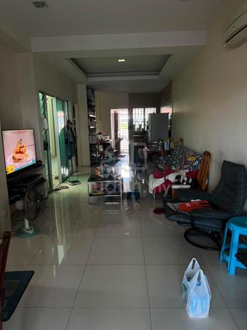 BDC SINGLE STOREY TERRACE FOR SALE At WOODLANDS STUTONG BARU KUCHING 1