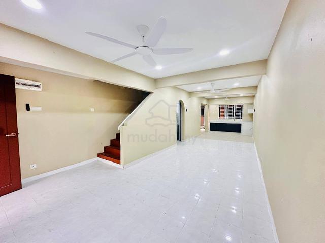 Fully renovated double storey murah gila – sahaja di shah alam 1