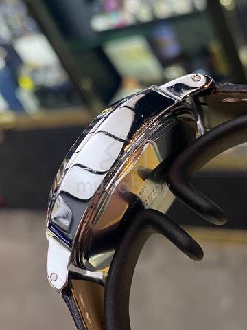 Carousel Image