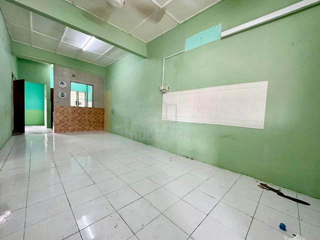 BANDAR TENGGARA(3Bilik)‼️SIAP RENOVATE⭐️EXTRA TANAH BELAKANG‼️ 4