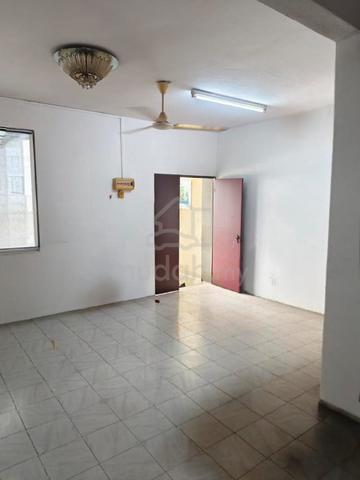 Taman jentayu simpang ampat double storey house 1