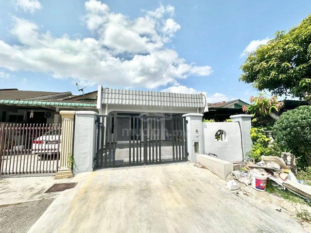 Single Storey Terrace @ 27 Jalan Tembusu 6, Taman Rinting, Masai Johor 1