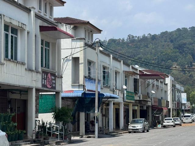 Shop Lot at Tmn Bakap Indah Sungai Bakap 1