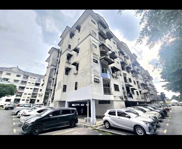 Taman Lembah Maju 600 Apartment 1