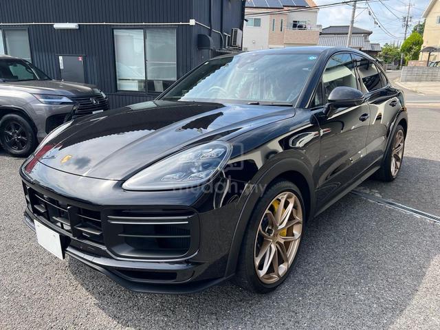 2022 Porsche Cayenne Turbo GT Coupe 4.0 V8 - 2