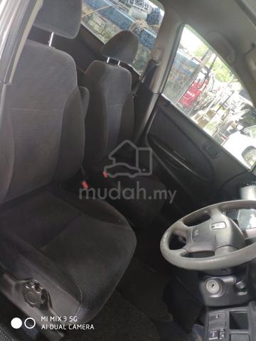 PENGHABISAN STOK - 2003 Honda STREAM 1.7 (A) - 5