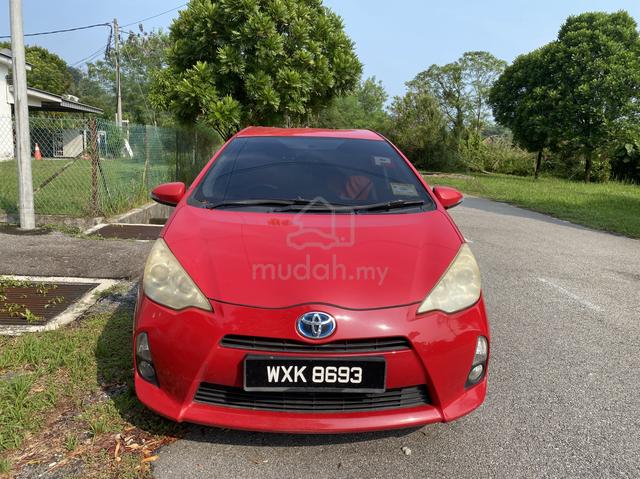 2012 Toyota PRIUS C 1.5 (HYBRID) NHP10R (A) - 3