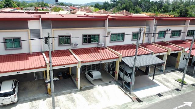 Vila Mutiara 1