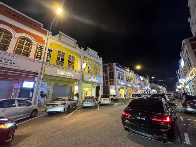 Austin Nan Yang 2 Storey Shop For Sale 1