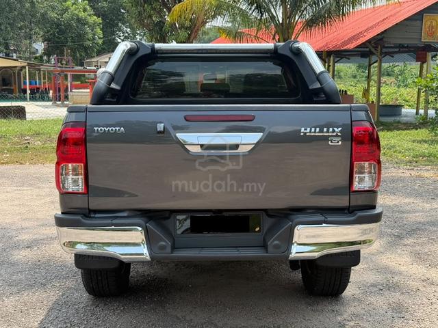 2017 Toyota HILUX 2.4 G VNT AN120 (A) 4x4 - 5