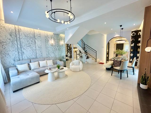 Freehold Double Storey Terrace Cheng Paya Rumput 1