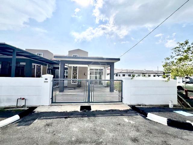 Bandar Sri Astana 🏡 CORNER LOT | Original Unit | Booking 1000 1