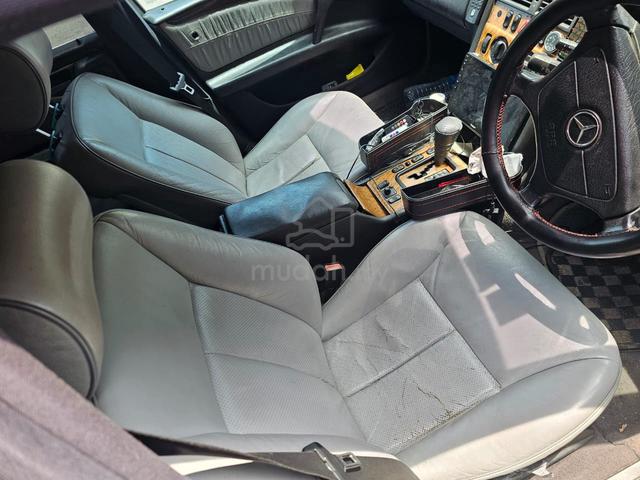 1998 Mercedes Benz E240 2.4 (A) - 5