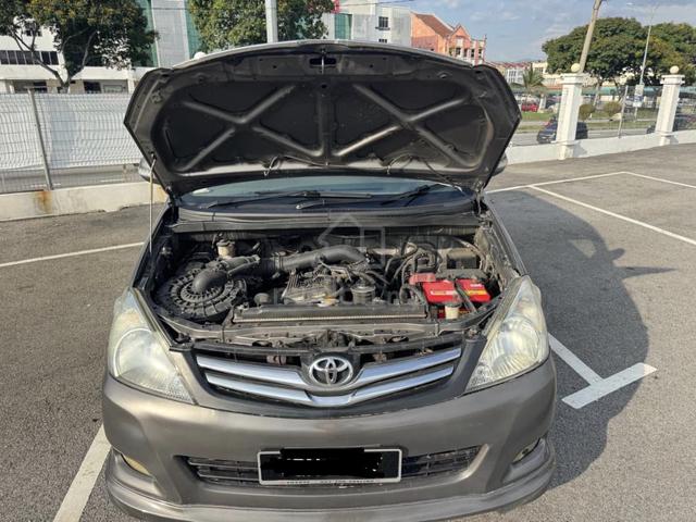 2010 Toyota INNOVA 2.0 G MY05 AN40 FACELIFT (A) - 4