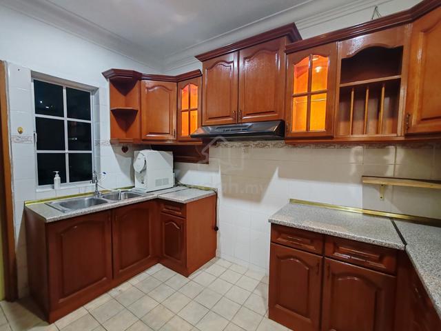 Good Condition! Double Storey! Kota Kemuning 1st Roundabout, Aranda 4