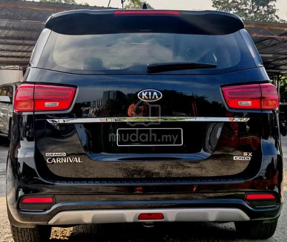 2018 Kia GRAND CARNIVAL 2.2 D SX FCELIFT CAR KING - 4
