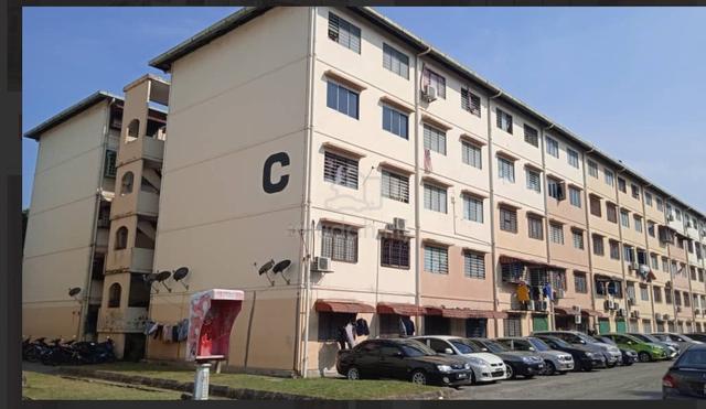 Taman Suria Pendamar Flat 1