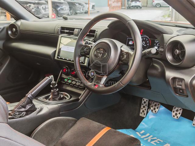 2023 Toyota GR86 2.4 RZ 10th Anniversary EDI (M) - 3