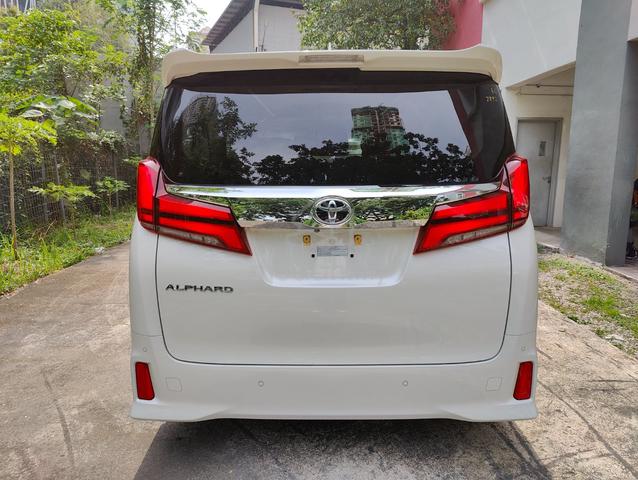 13K MILEAGE ONLY 2021 Toyota ALPHARD 2.5 SC DIMBSM - 4