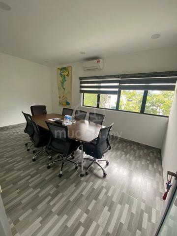 Fully Furnished Office Mahkota Cheras For Rent 1