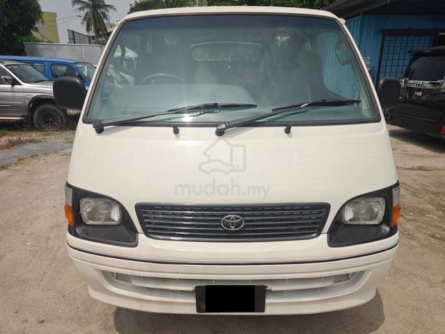 2001 Toyota Hiace Panel Van 2.4 (M) - 2