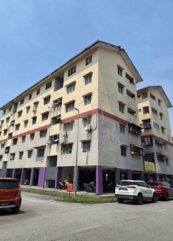 Flat PKNS Seksyen 7 Shah Alam 1