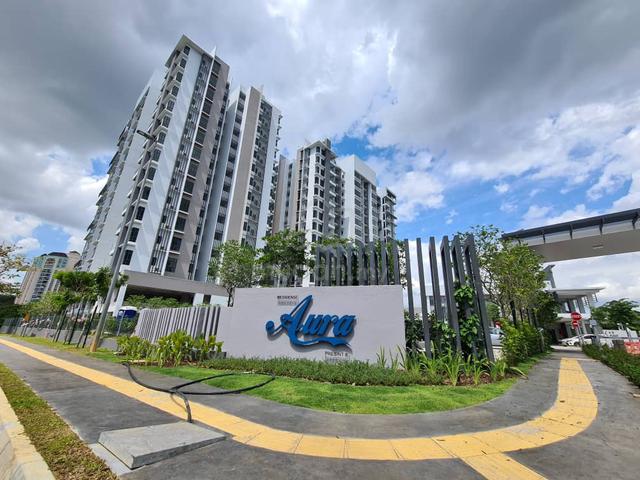 Aura Residence 1