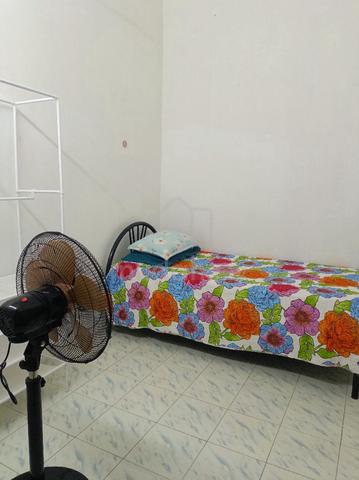 Bilik Sewa Taman Pahlawan K.Selangor 1