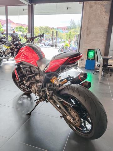 Ducati Monster 937 - photo 6 of 12