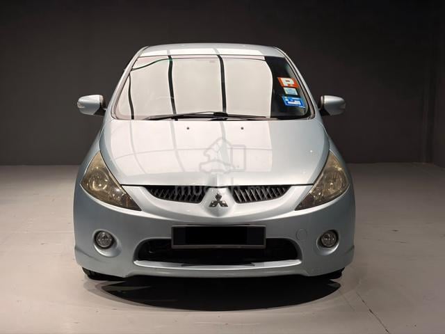 2004 Mitsubishi GRANDIS 2.4 MPV (A) - 2