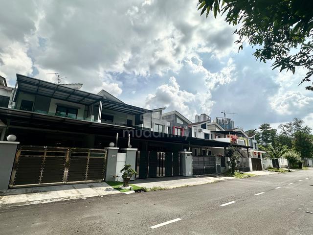 Taman Bukit Indah Renovation Unit Good Condition 1