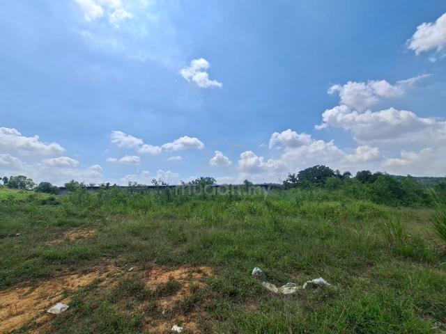 Kampung subang melayu subang perdana 2 acre land for rent 1