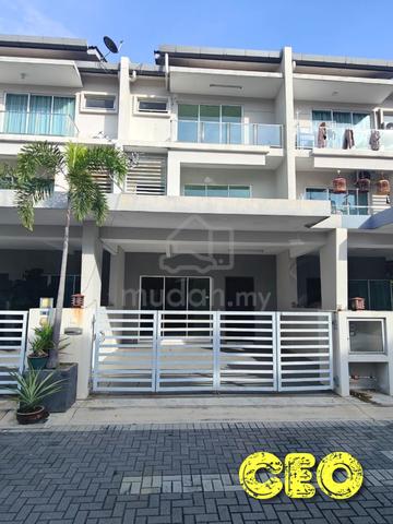 [Gated & Guarded] 3 Storey Terrace near Jalan Song Ban Kheng 1