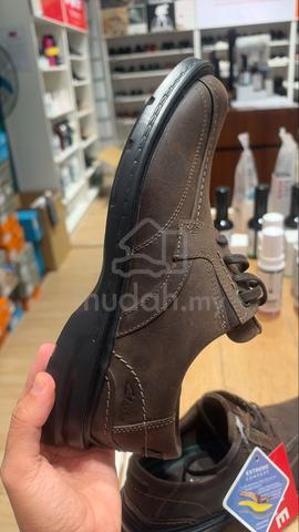 Original Clarks Men's Shoes – New - photo 3 of 3