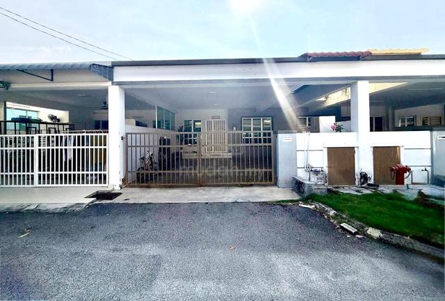 22x60 Teres Setingkat Taman Pertam Jaya, Semabok, Melaka 1